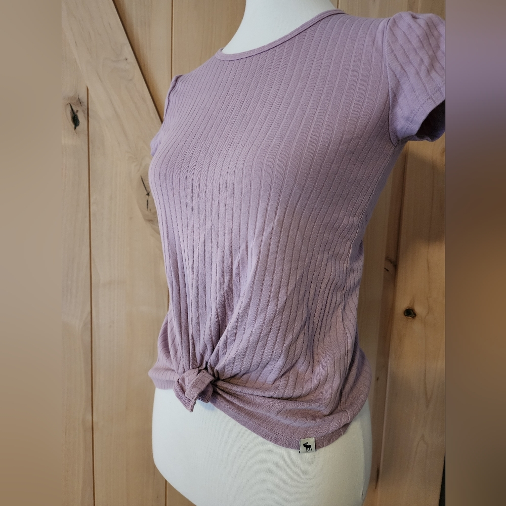 Abercrombie Kids Lavender Tee 13/14